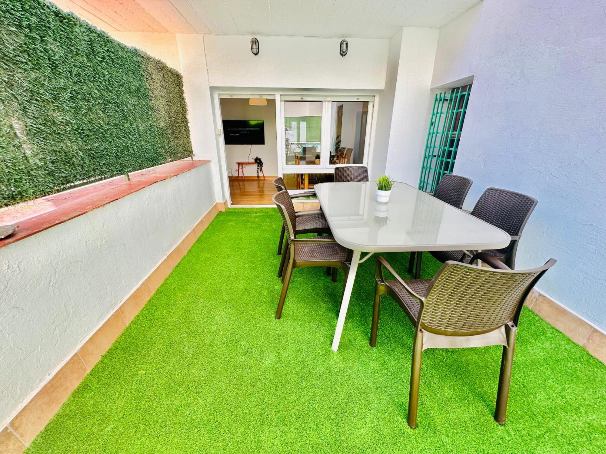 La Ibiza Del Pilar Apartment Zaragoza Exterior photo